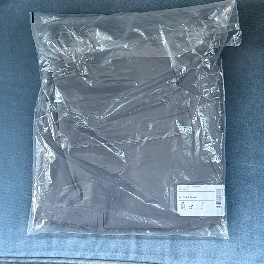 Gorewear Everyday Track Pants - Picture 3 of 5